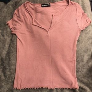 🌺 Baby Pink Lettuce Hem Top